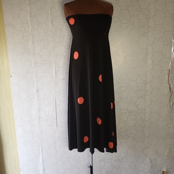 Lularoe long black skirt with orange polkadot pattern - Picture 13 of 13